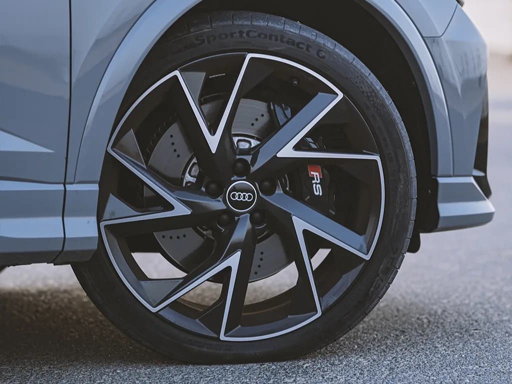 Audi RS Q3 — photo 5 of 6