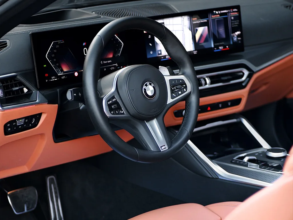 BMW 420i Convertible 2024 — photo 6 of 6