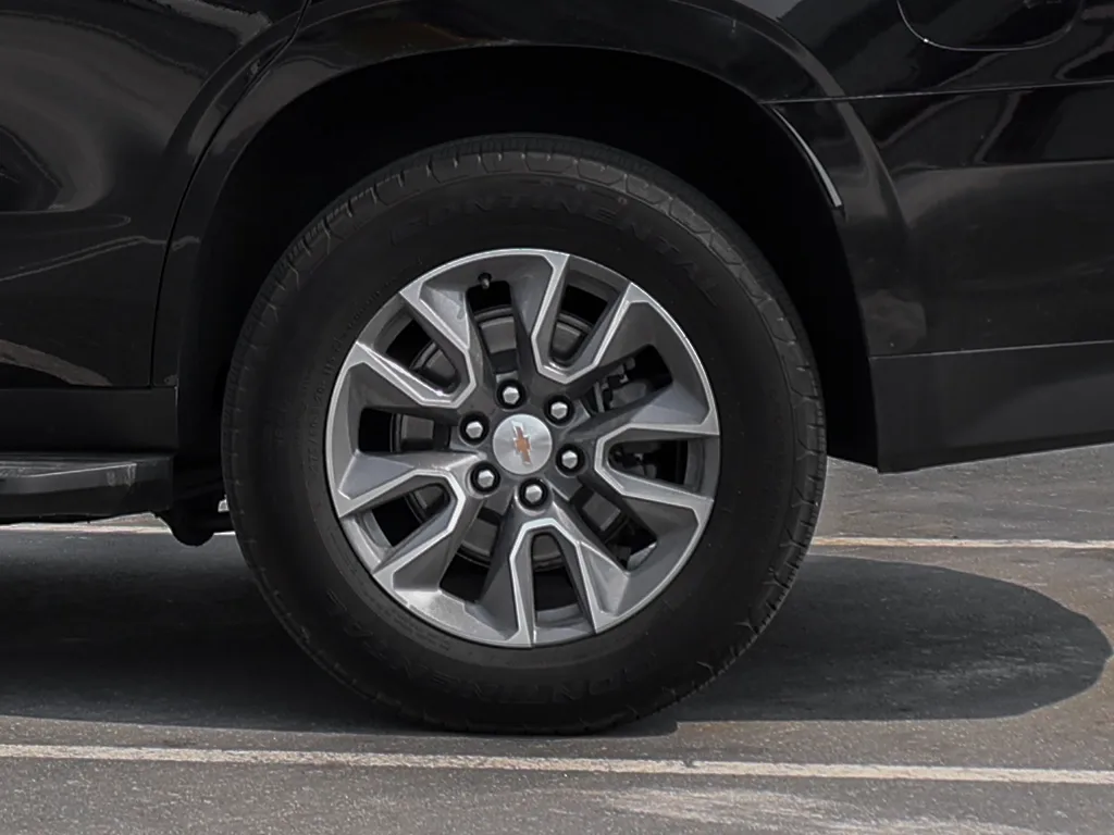 Chevrolet Tahoe 2024 — photo 6 of 8