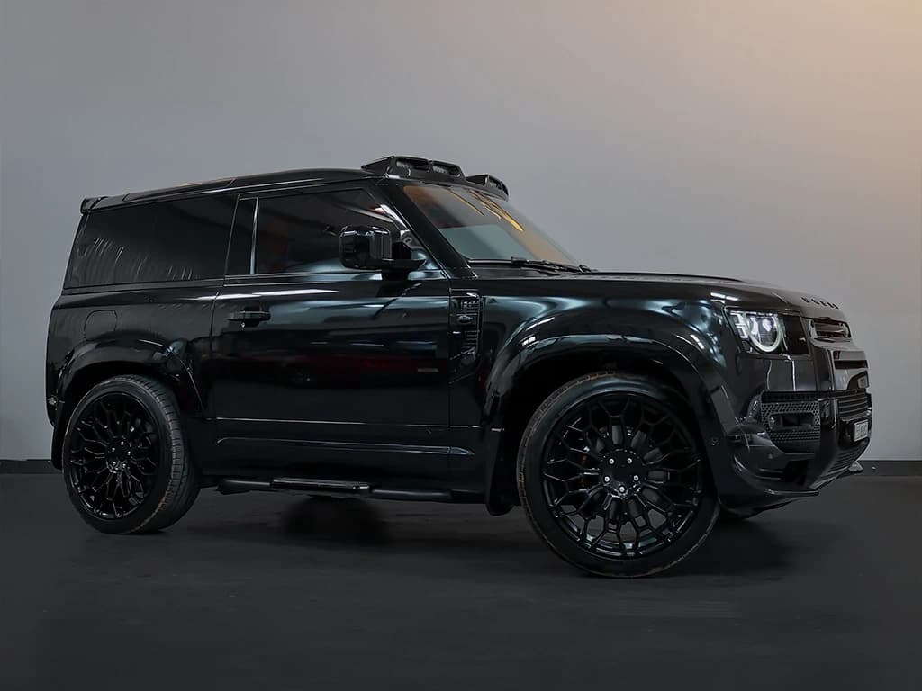 Land Rover Defender Urban Edition — photo 2 of 7