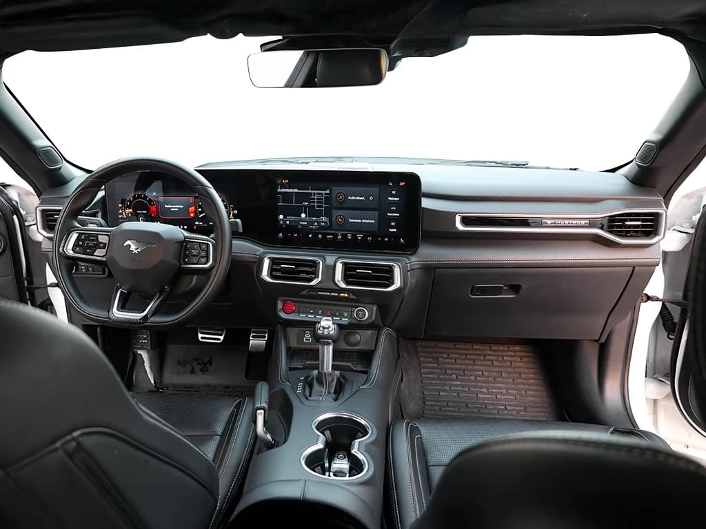 Ford Mustang GT Premium V8 2024 — photo 6 of 8