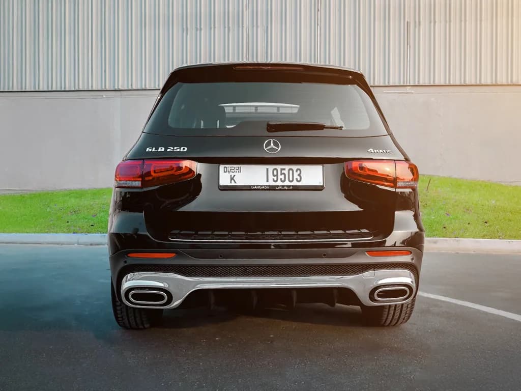 Mercedes Benz GLB 250 — photo 4 of 7