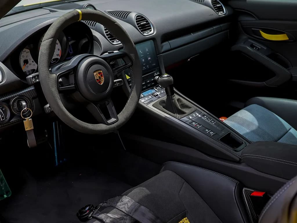 Porsche GT4 RS — photo 5 of 7