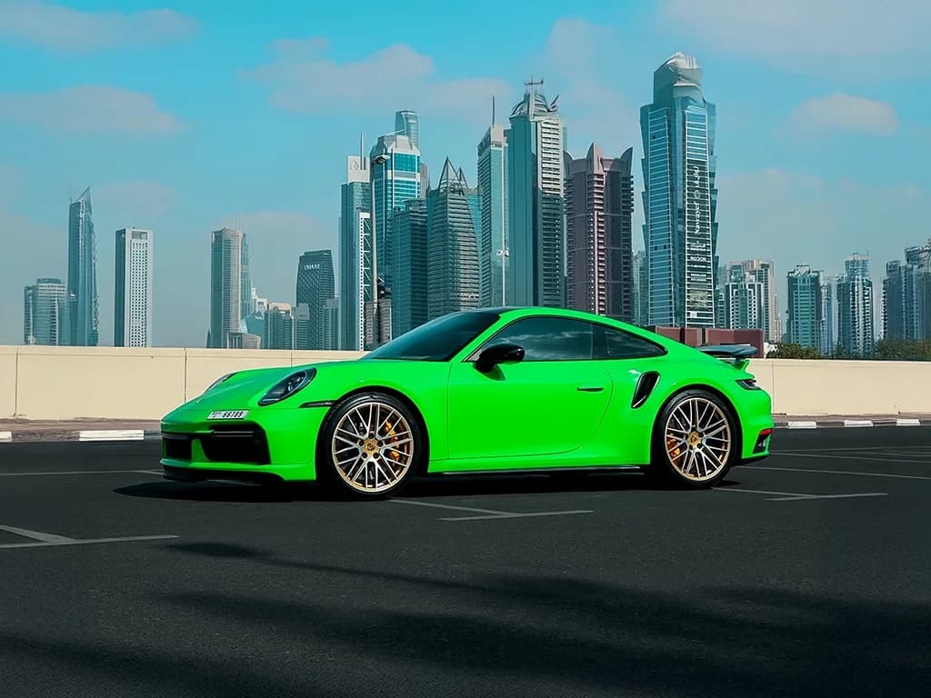 Porsche 911 Turbo — photo 2 of 6