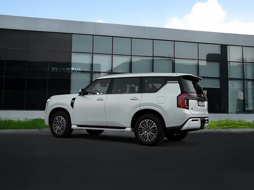 Nissan Patrol 2025 — photo 2 of 6