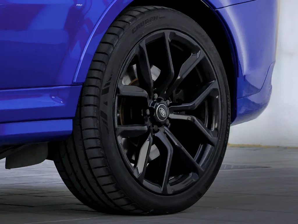 Range Rover Sport SVR Blue — photo 6 of 6
