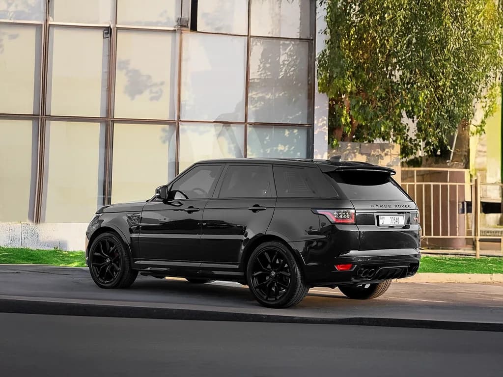 Range Rover Sport SVR — photo 2 of 6