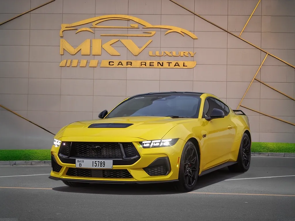 Ford Mustang GT Premium V8 2025 — photo 1 of 6