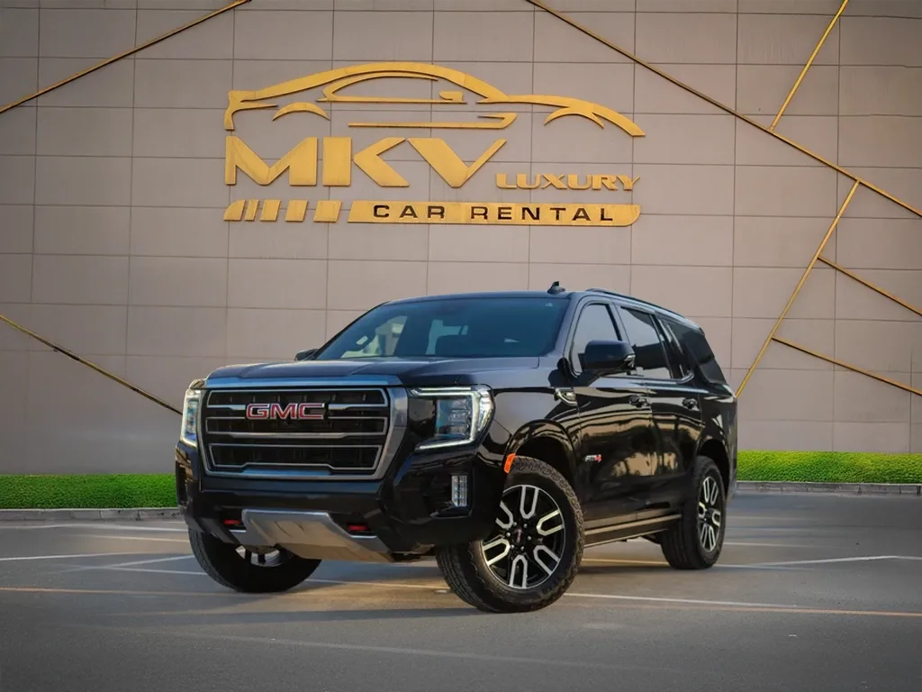 GMC Yukon — photo 1 of 7