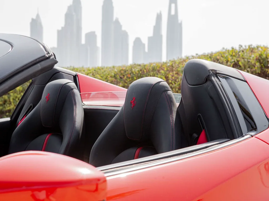 Ferrari F8 Spider — photo 8 of 8