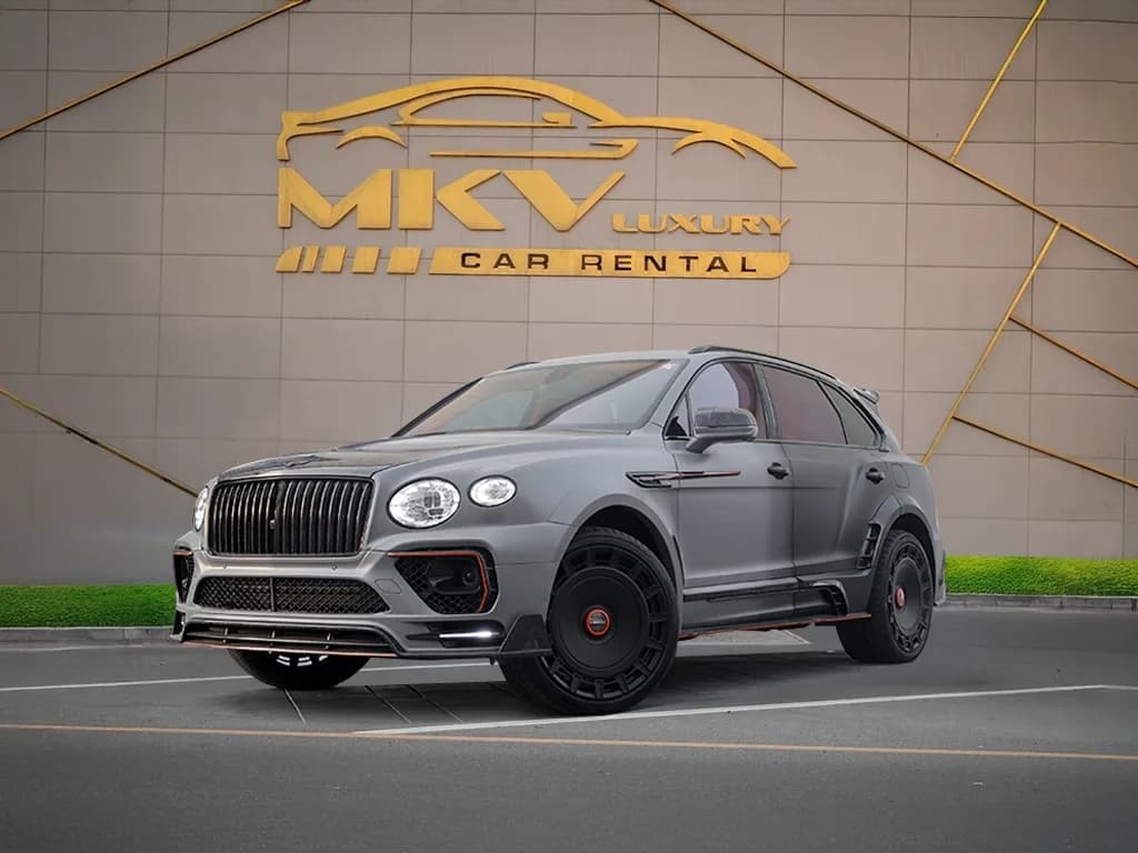 Bentley Bentayga Mansory — photo 1 of 8