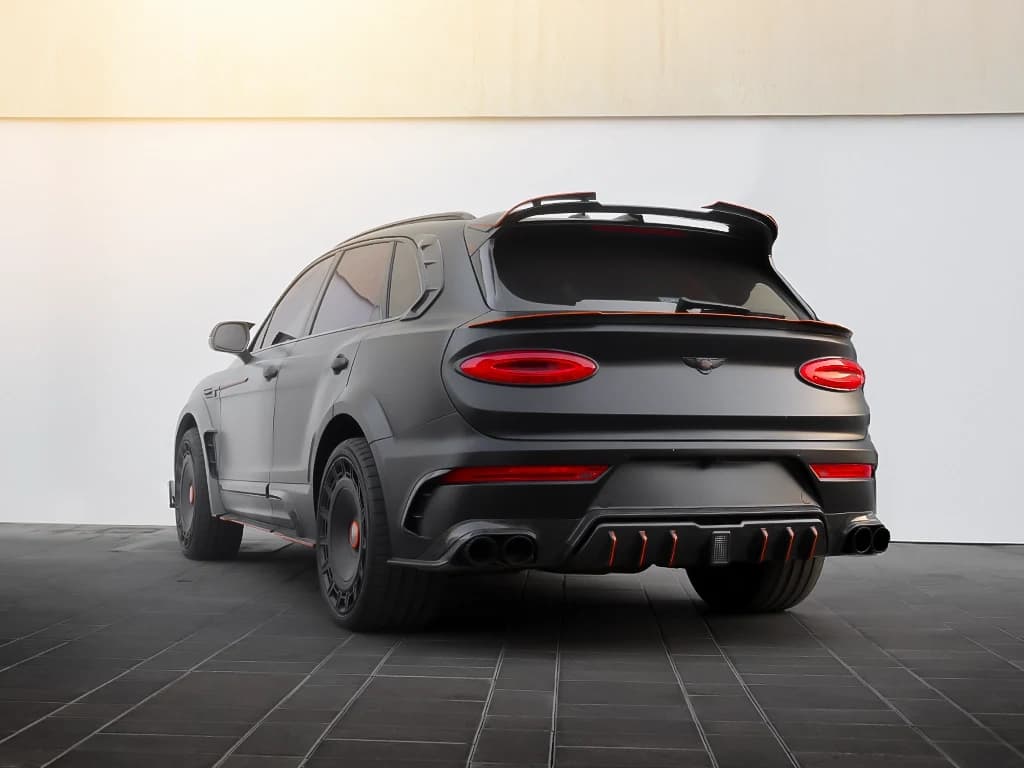Bentley Bentayga Mansory — photo 3 of 8