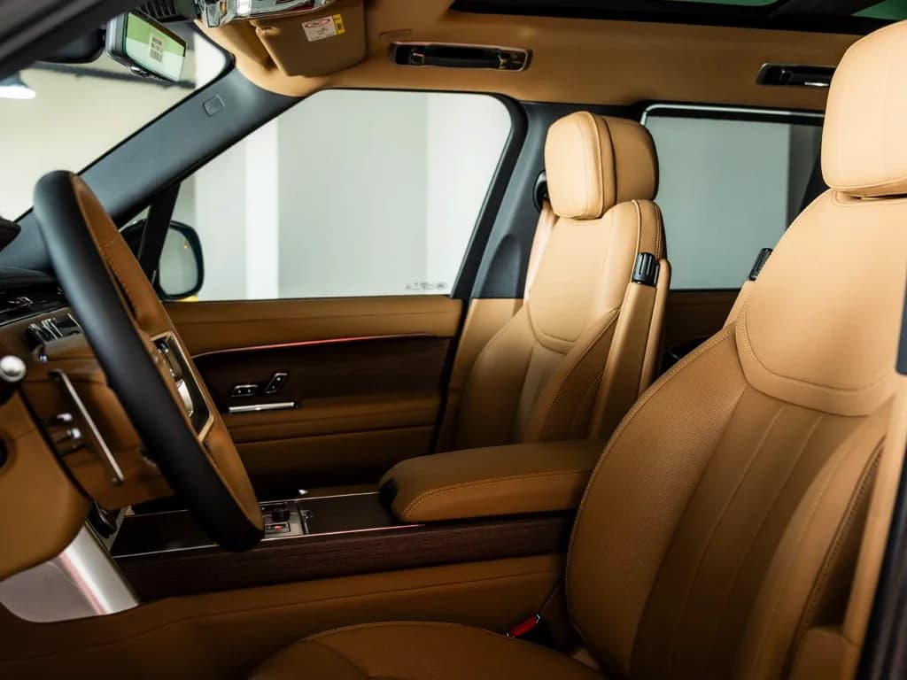 Range Rover Vogue — photo 6 of 6