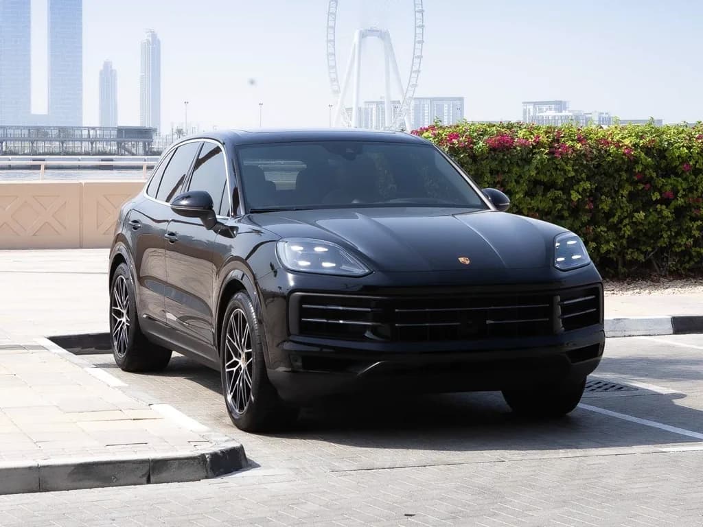 Porsche Cayenne — photo 2 of 6