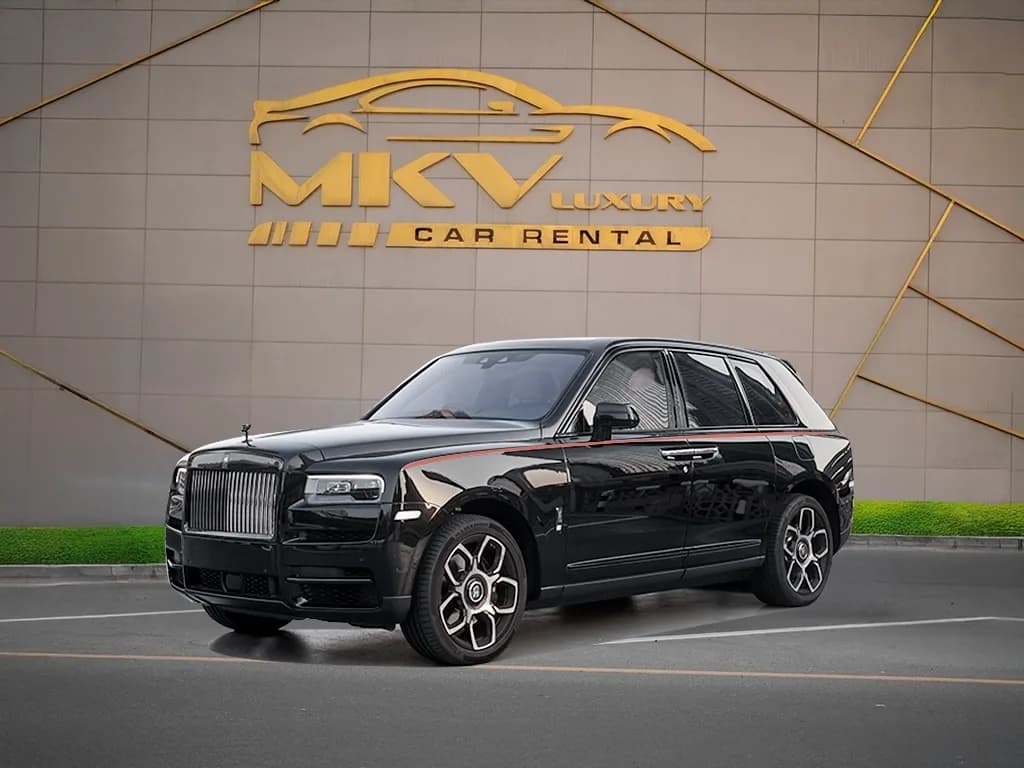Rolls Royce Cullinan Black Badge Black - Image 1
