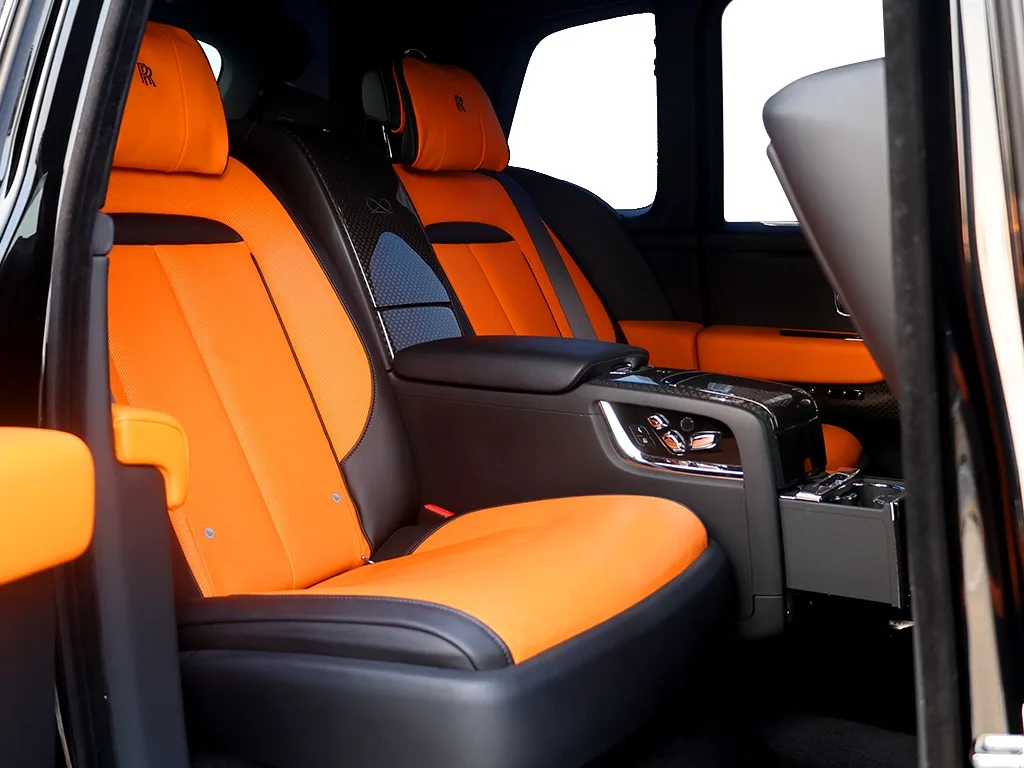 Rolls Royce Cullinan Black Badge — photo 9 of 9