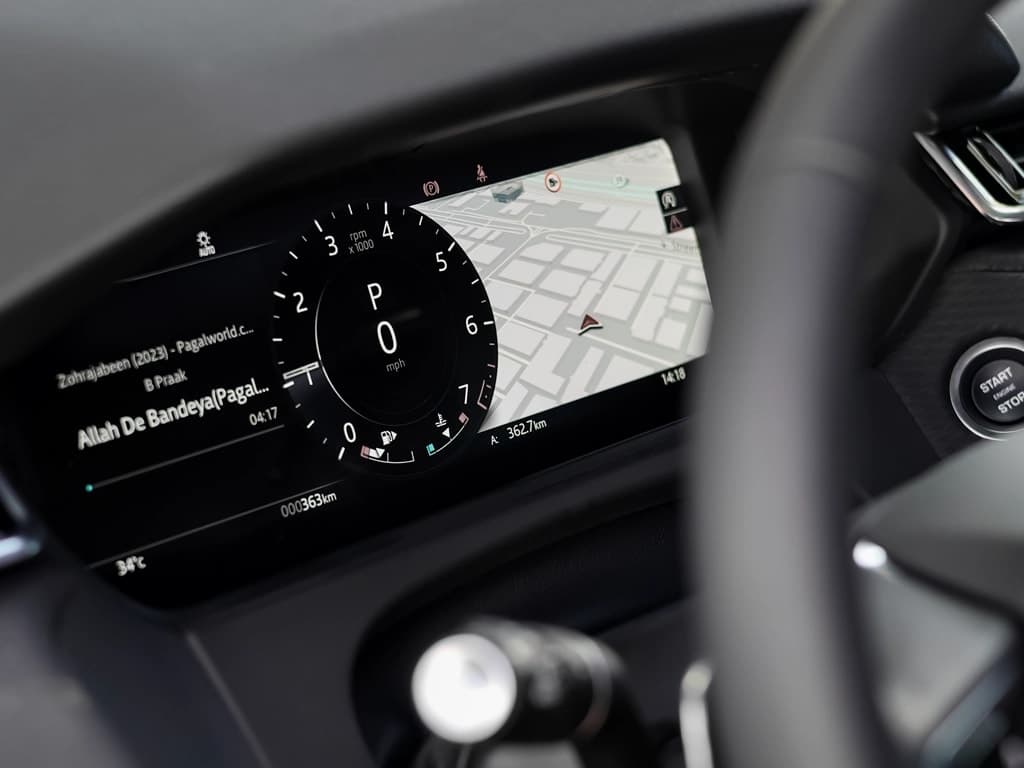 Range Rover Velar — photo 6 of 6